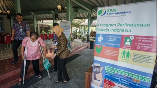 Beratkan Wong Cilik, Eks Relawan Jokowi Kecewa atas Naiknya Iuran BPJS