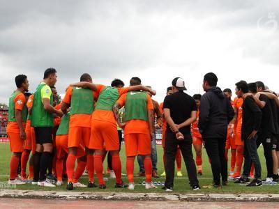 Borneo FC Perkenalkan Kostum Baru di Laga Terakhir