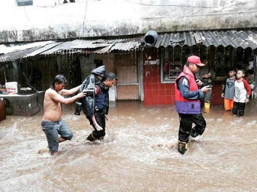 BNPB: Tiga Rumah Rusak Akibat Banjir di Solok, Sumbar