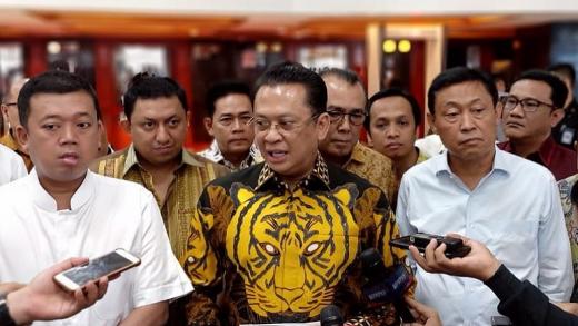 Wabah Corona, Ketua MPR: Ekonomi Indonesia Tak Boleh Lumpuh