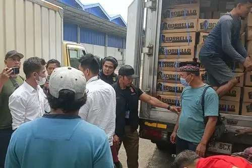 Sembilan Ton Daging Beku Kedaluwarsa Batal Masuk Pasar Tradisional