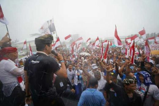 Meski Diguyur Hujan Deras, Kampanye Sandiaga di Bali Tetap Pecah