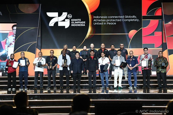 Dari Rizki Juniansyah Sampai Alm Bob Hasan Raih Penghargaan The Game Changer Award NOC Indonesia