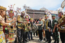 Kemenpora Dukung Festival Budaya Dayak Kenyah Tampil di Acara OIC-CA 2023