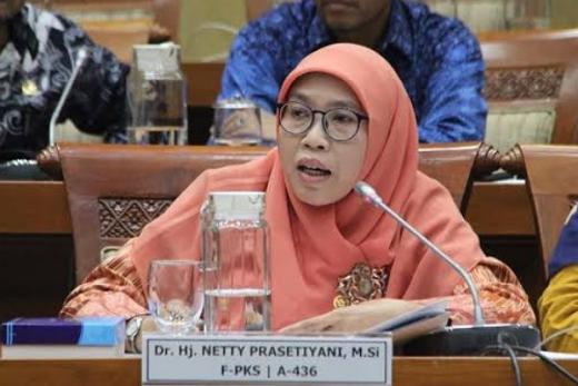 Netty Minta Pemerintah Berani Tentukan Kapan PPKM Berakhir