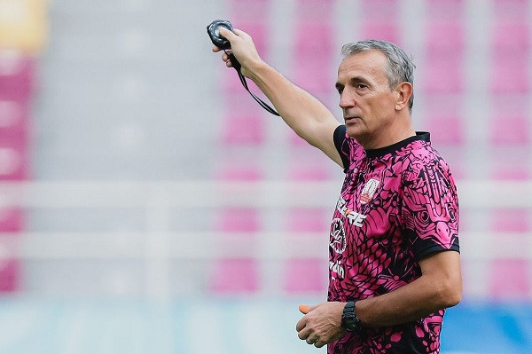 Milomir Seslija Resmi Berpisah Dengan Persis Solo