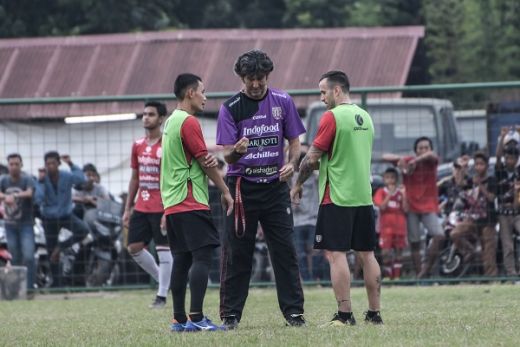 Teco Fokus Kembalikan Kondisi Fisik Pemain Bali United