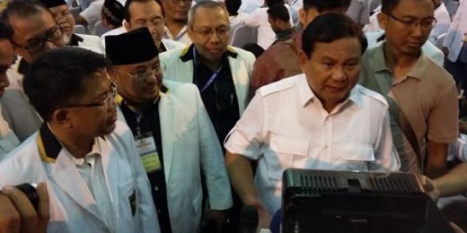 Meski Prabowo Tak Diusung sebagai Capres, PKS Tetap Bersama Gerindra