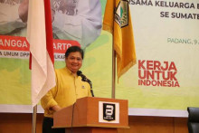 Hadir di Padang, Ketum Airlangga Instruksikan Golkar Sumbar Kembalikan Kejayaan Partai
