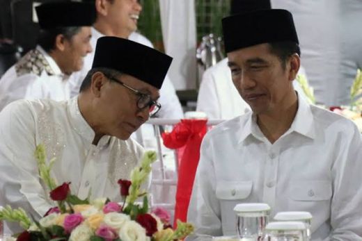 Undang Jokowi Buka Bersama, Zulkifli Hasan: Siapapun Pemenangnya Mari Jahit Kembali Merah Putih