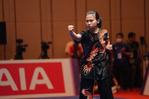 Tasya Ayu Awali Raih Perak Wushu