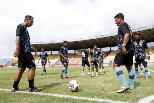 Pemain Persela Antusias Jalankan Program Latihan Mandiri