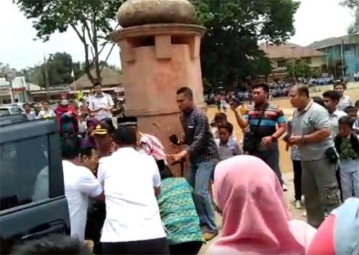 Menko Polhukam Wiranto Ditusuk Orang di Pandeglang