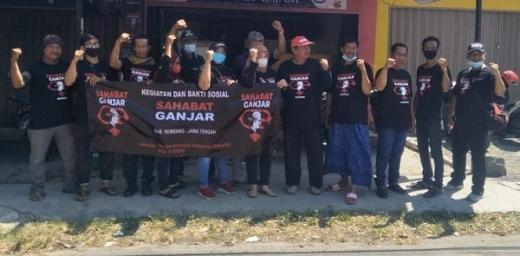Sahabat Ganjar Jadi Penggerak Masyarakat Peduli Kebersihan Lingkungan