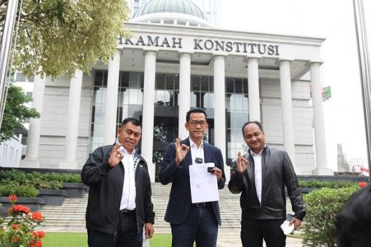 Para Aktivis dan DPD RI, Resmi Daftarkan Gugatan PT Nol Persen ke MK