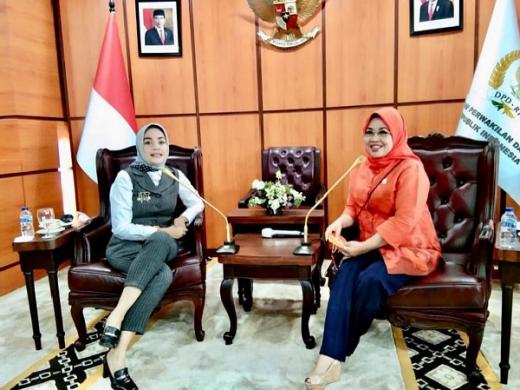 Wakili Kaum Perempuan, Raslina Rasidin Dukung DPD RI Gugat PT 0 Persen di MK