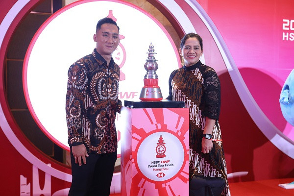 Hikmat/Ratri Sabet Penghargaan Pasangan Terbaik, Sabar dan Tiwi Curi Perhatian di Gala Dinner