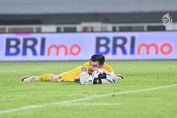 Andal Membaca Arah Bola, Igor Rodrigues Catat Pemegang Terbanyak Cleansheet