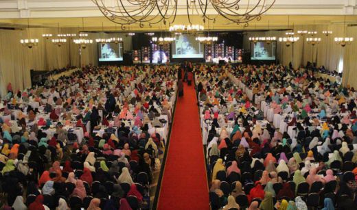 Konferensi Perempuan Internasional Muslimah Hizbut Tahrir Indonesia Tawarkan Mengembalikan Pendidikan Islam Era Khilafah