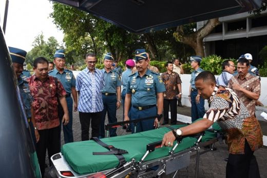 TNI AL Terima Dukungan 20 Unit Kendaraan Dinas Dari Yasbhum