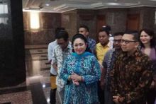 Jadi Tersangka KPK, Titiek Soeharto Minta Setya Novanto Mundur dari Ketua Umum Golkar