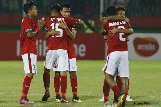 Priiiiit... Babak Pertama Usai, Garuda Muda Indonesia Patuk Gajah Thailand 1-0 di Final Piala AFF U-16