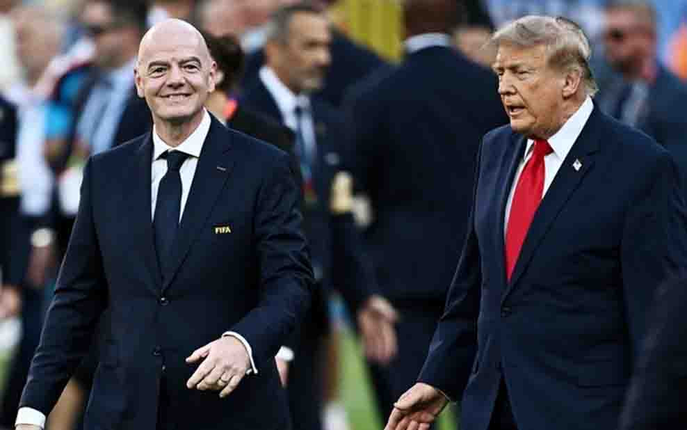 Bela Gianni Infantino, Trump Peringatkan FIFA Jangan Ganti Presiden