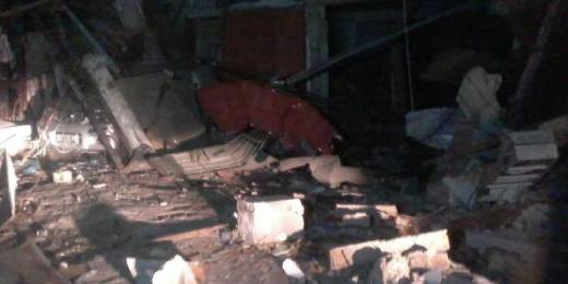 Ledakan Besar Terjadi di Makassar, Puluhan Rumah dan Toko Rusak, Puluhan Orang Diduga Terjebak Dalam Gedung
