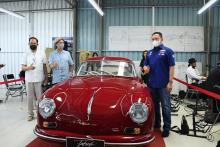 Ketua MPR RI Bangga, Tuksedo Studio Bali Produksi Mobil Sport Klasik Karya Anak Bangsa