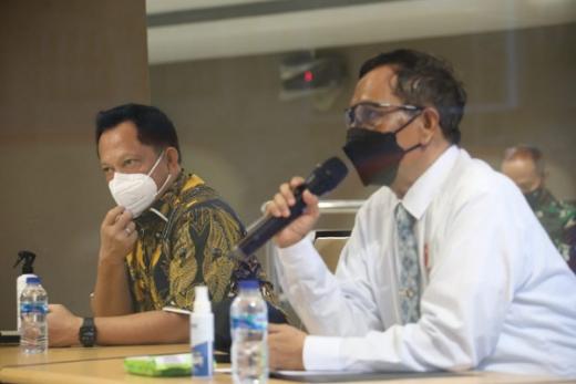 Mahfud dan Tito Pastikan Kesiapan PON XX Papua dan Peparnas