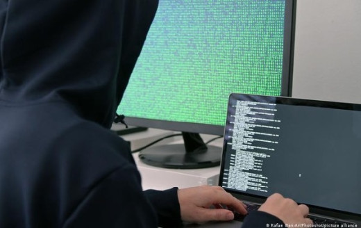 Hacker Bjorka Ejek Pemerintah Indonesia Cari Dia Pakai Google