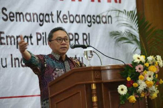 Soroti 3 Tahun Jokowi JK, Ketua MPR: Prioritaskan Tenaga Kerja Negeri Sendiri