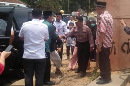 Pelaku Penusukan Wiranto Dituding Terafiliasi ISIS, IPW: Ini Jadi Pertanyaan Besar