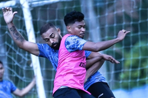 Joel Cornelli Sebut Arema FC Masih Mencari Lawan Uji Coba
