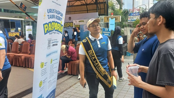 Imigrasi Jakut Patahkan Stigma Sepi Pelayanan, Dua Jam Paspor Ludes di Hari Minggu