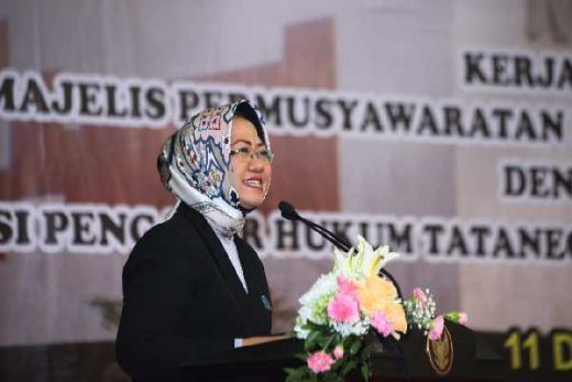 Simposium MPR, Siti Zuhro: Harmonisasi Hubungan Pusat dan Daerah Harus Diwujudkan