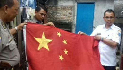 Bendera China Berkibar di Jakarta Utara, Ini Alasan Pemilik Rumah