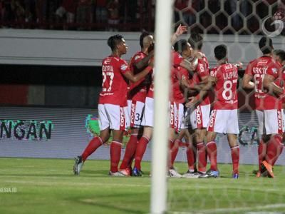 Lepas Tiga Bek, Bali United FC Rekrut Tiruan Fellaini