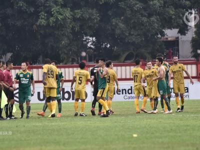 Bhayangkara FC Resmi Dapatkan Bek Arema FC