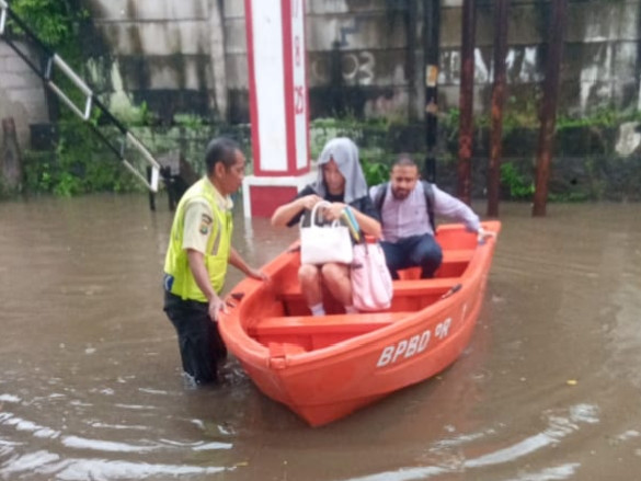 Jakarta Dikepung Banjir, FPPJ: Copot Kadis SDA