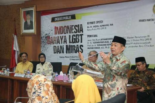 Fraksi PKS DPR: Indonesia Darurat Miras, Narkoba dan LGBT