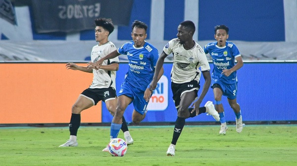 Pemain Muda Persib Bandung Dituntut Konsistensi