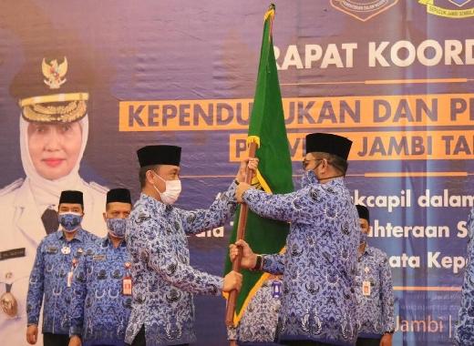 Zudan Kukuhkan Sudirman sebagai Ketua Korpri Jambi