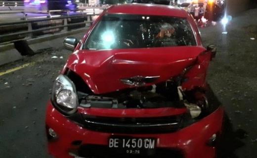 Detik-detik Kecelakaan Maut Beruntun di Tol Semanggi