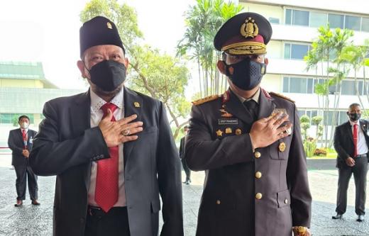 Peternak Ayam Ditangkap Karena Bentangkan Poster Aspirasi, Ketua DPD RI Minta Aparat Tak Represif