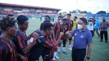 Saksikan Laga Semifinal Sepakbola, Menpora: PON XX Papua Berjalan Kondusif dan Apresiasi untuk Masyarakat Papua