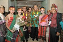 Ketua MPR Dukung Ulos Masuk UNESCO World Intangible Cultural Heritage