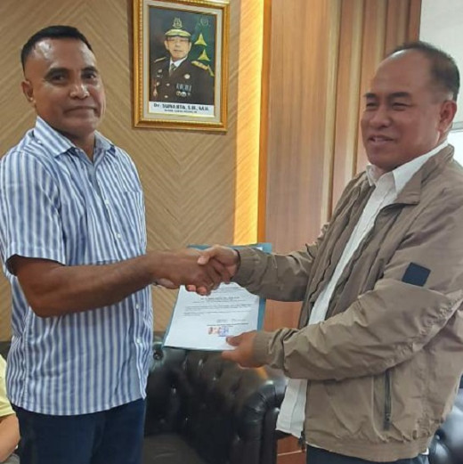 Serahkan Surat Dukungan IKASI Maluku, Peraih Dua Emas SEAFF Terkesan dengan Sosok Amir Yanto