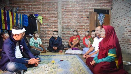 Dedi Mulyadi Jadikan Santriwati yang Jadi Korban Pemerkosaan Guru Pesantren di Bandung Sebagai Anak Angkat