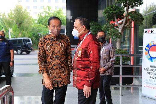 Firli Ngadu ke Jokowi KPK Kurang Orang, MAKI: 57 Pegawai Malah Ditendang